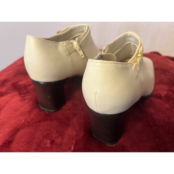AJ Valenci Women White Leather Ankle Boot Size 8.5W flaw Comfortable Chunky Heel - Picture 4 of 16